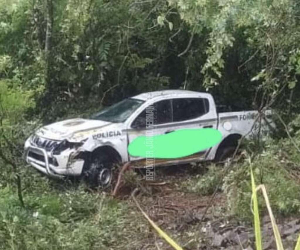 Viatura da Brigada Militar sai da pista e policial fica ferido na ERS-342 em Cruz Alta