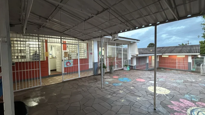 Menino de sete anos morre após passar mal em escola estadual de Passo Fundo