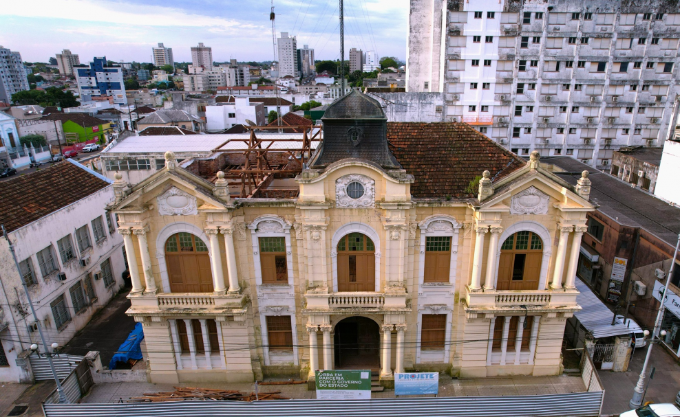Após quase dois anos de paralisação, obras do Palácio da Intendência em Cruz Alta finalmente avançam
