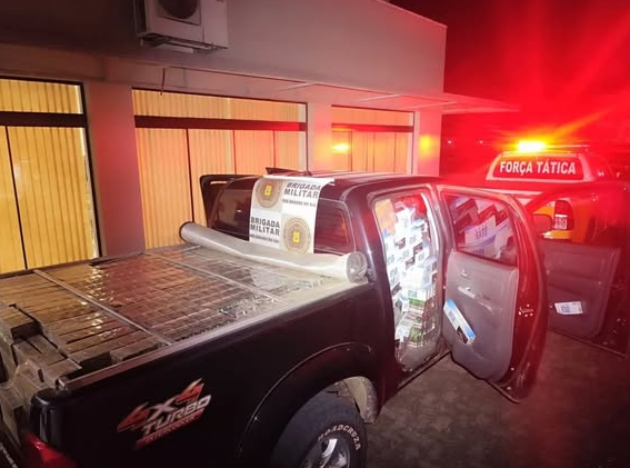 Brigada Militar apreende mais de 17 mil maços de cigarros contrabandeados em Rio Pardo