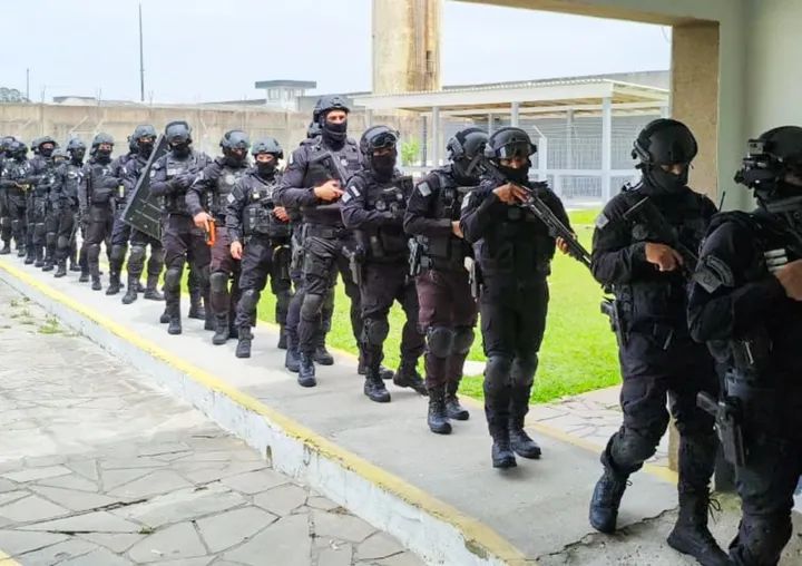 Revista geral mobiliza mais de 250 servidores na penitenciária modulada estadual de Osório