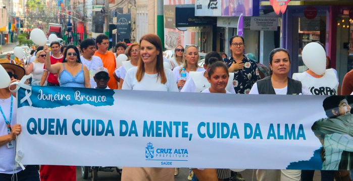 Caminhada pela Saúde Mental mobiliza comunidade e reforça cuidado com a vida em Cruz Alta