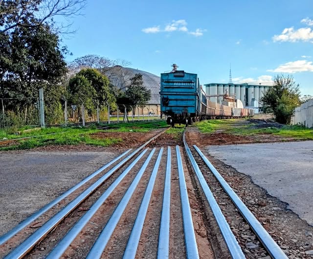 Transporte ferroviário perde espaço no Rio Grande do Sul e queda afeta trecho Rio Grande–Cruz Alta
