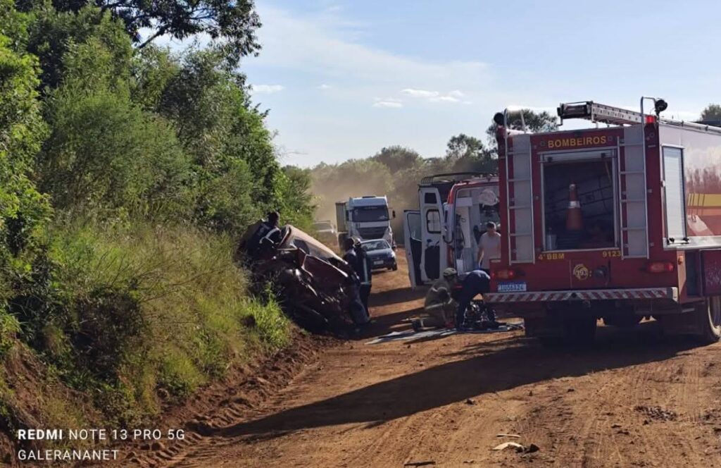 Colisão entre picape e caminhão deixa feridos em estrada entre Júlio de Castilhos e Quevedos