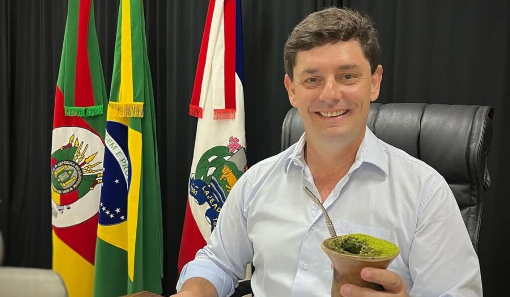 Ex-prefeito de Lajeado, Marcelo Caumo, é preso pela PF em operação que apura desvio de recursos das enchentes no RS