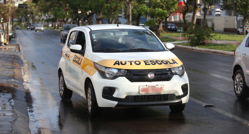 Mudanças na CNH no RS ampliam acesso, mas geram críticas por possível queda na formação de condutores