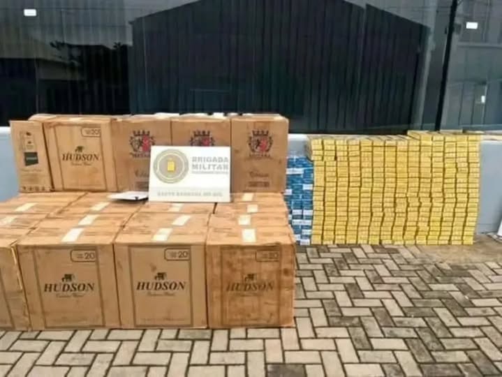 Brigada Militar apreende 35 mil maços de cigarros contrabandeados e prende dois homens em Santa Bárbara do Sul