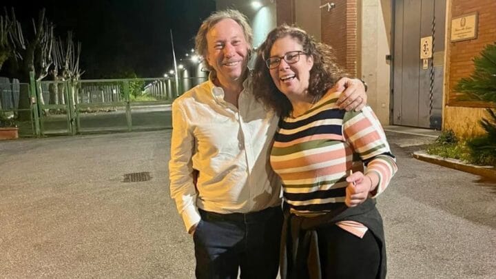 Justiça italiana revoga extradição e Carla Zambelli é libertada após decisão da Corte de Cassação