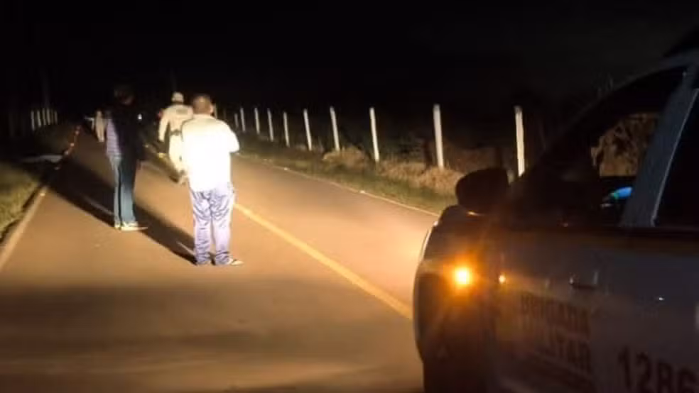 Mulher morre e três familiares ficam feridos após atropelamento no interior de Mato Leitão; motorista fugiu sem prestar socorro