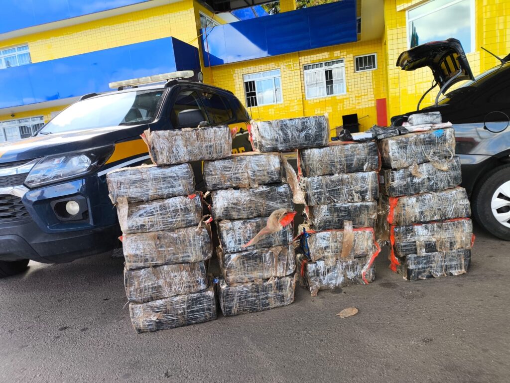 PRF apreende mais de 4 toneladas de drogas e Pelotão Rodoviário alerta para aumento de acidentes fatais na região