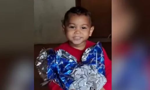 Corpo de menino de 3 anos permanece no DML à espera de representante legal para sepultamento
