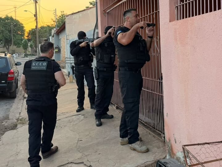 Polícia Civil do RS prende três pessoas em operação contra golpes eletrônicos em Cuiabá