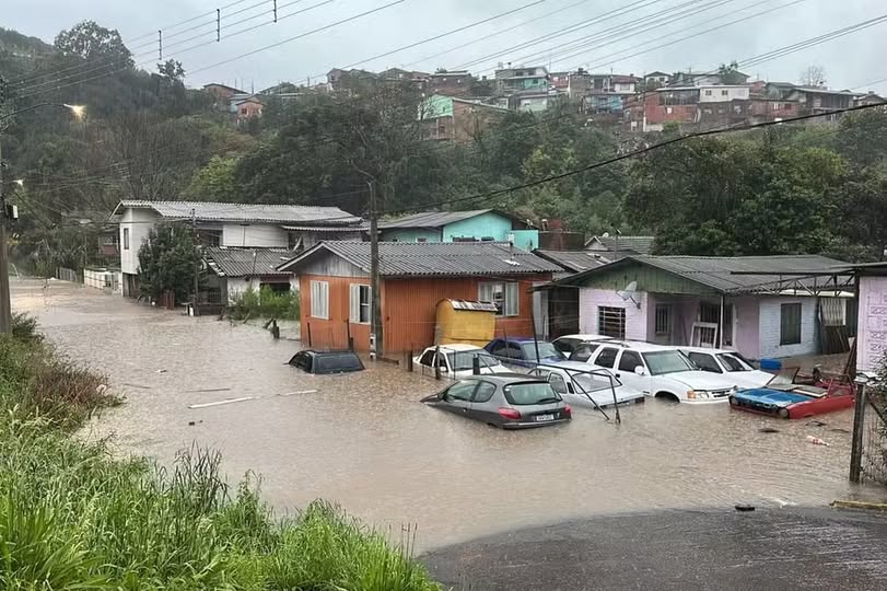 Temporal já deixa mais de 607 mil pessoas afetadas e quatro mortes no Rio Grande do Sul