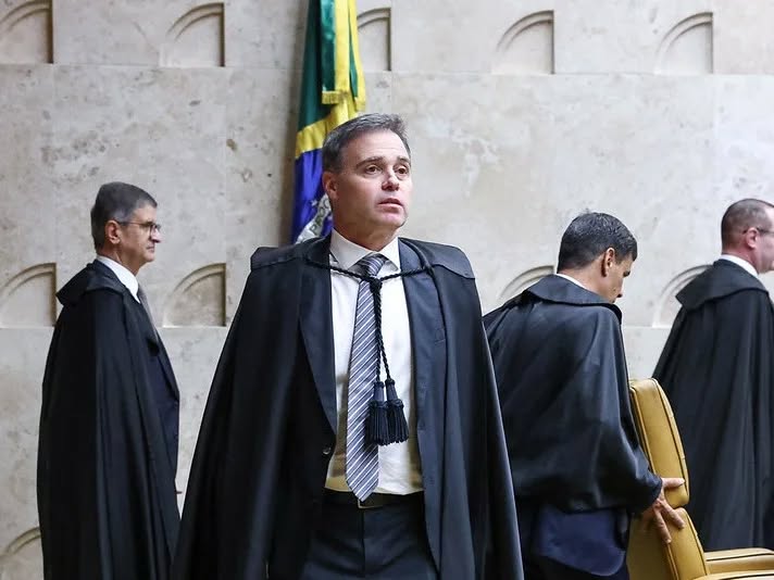 STF retira sigilo de processo sobre pagamentos de Daniel Vorcaro e Banco Master