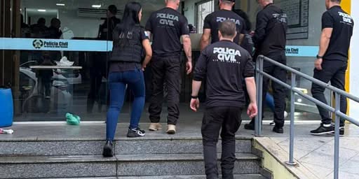 Três acusados de golpes contra jogadores do Grêmio se tornam réus no Rio Grande do Sul