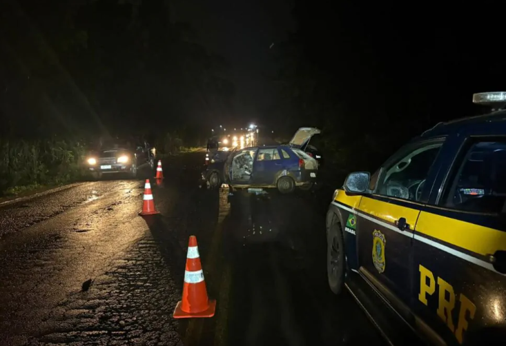 Mulher morre em grave acidente entre Peugeot e Gol na BR-386, em Seberi