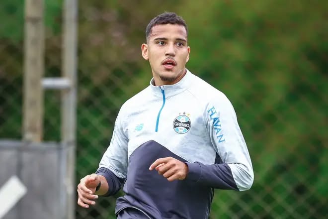 Grêmio terá reforços para o Gre-Nal deste domingo em confronto direto contra o rebaixamento