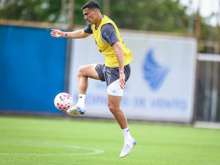 Grêmio pode ter mudança na defesa para enfrentar o Coritiba pelo Brasileirão