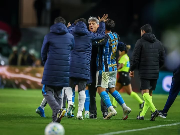 Grêmio tem 57% de risco de rebaixamento, e Inter chega a 37%, aponta Infobola