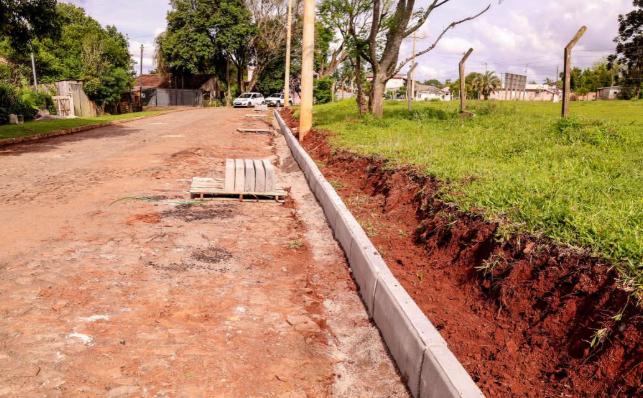 Cruz Alta anuncia mais de R$ 8 milhões em obras de pavimentação em oito vias